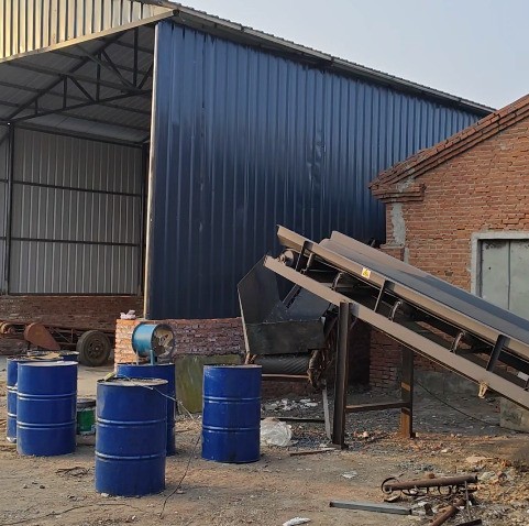 吉林長(zhǎng)春客戶路友破碎機(jī)安裝現(xiàn)場(chǎng)